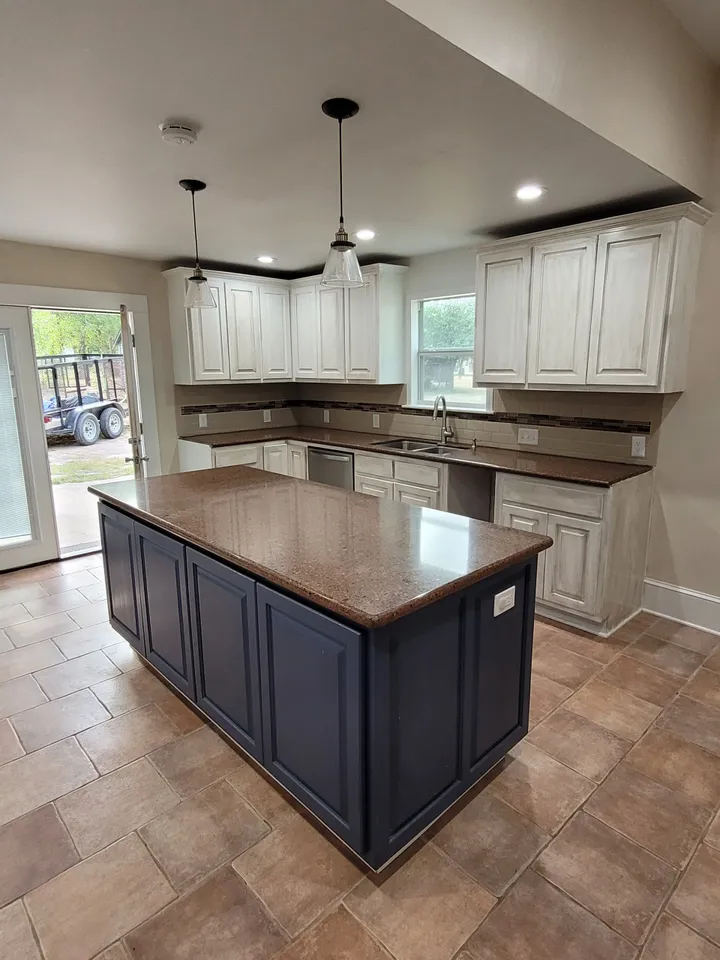 rs=w_1280,h_960 (1) Custom Home Remodeling